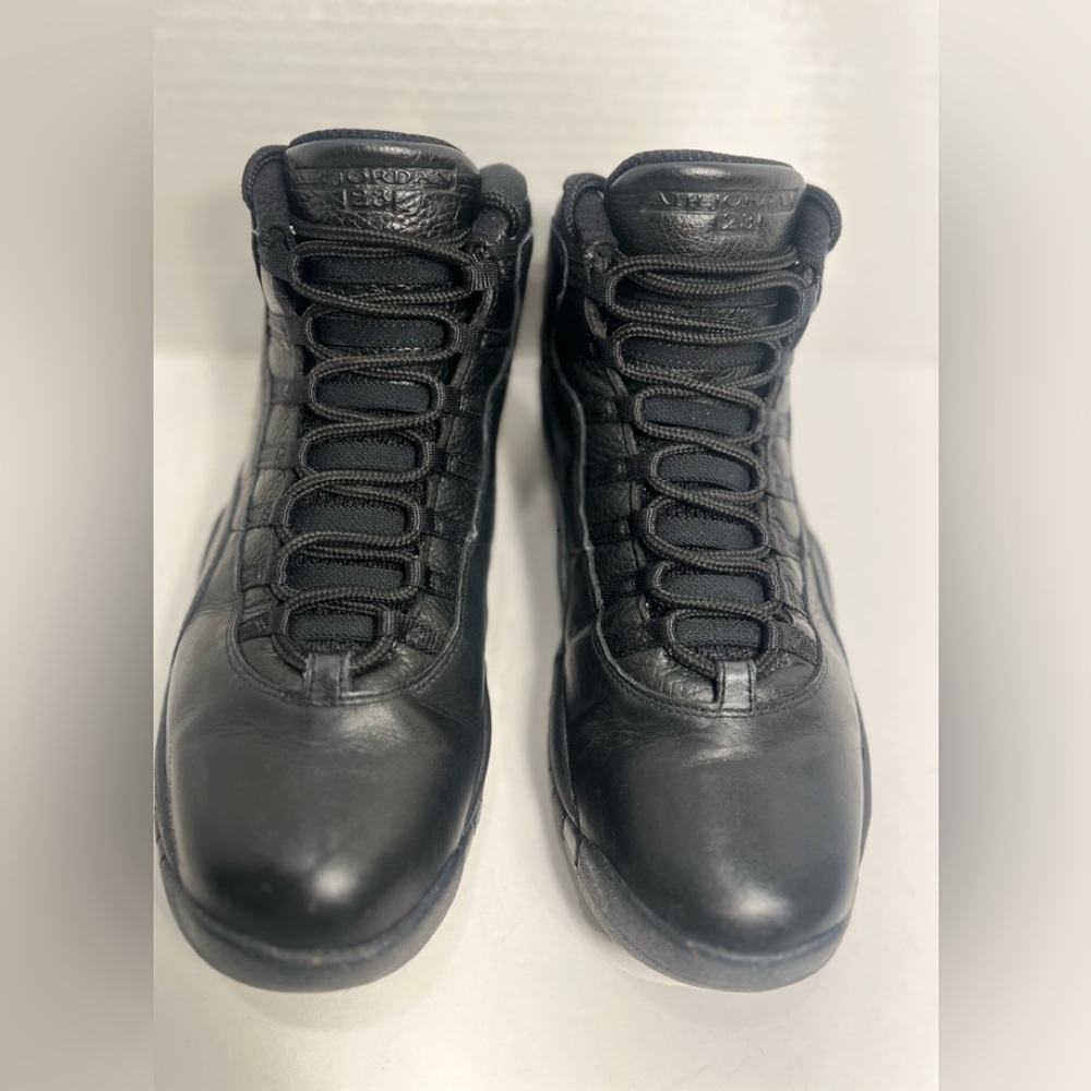 Nike Air Jordan 10 X Retro NYC Black Gold Size 12 Sneakers 310805-012